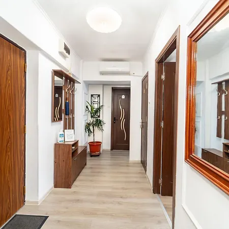 Panoramic In Apartment *