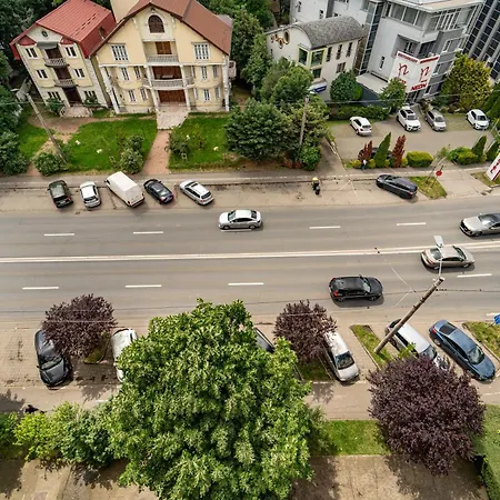公寓 Panoramic With Public Parking Tpark Paid By Us In *