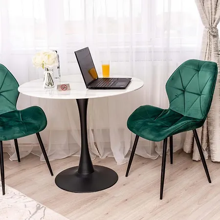 Panoramic With Public Parking Tpark Paid By Us In *