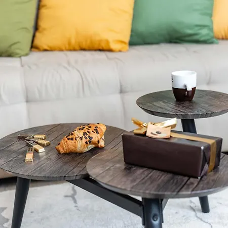 Panoramic With Public Parking Tpark Paid By Us In *