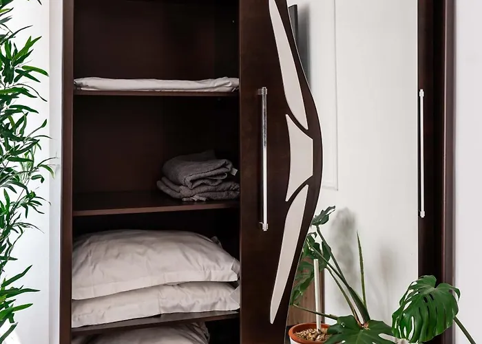 Panoramic With Public Parking Tpark Paid By Us In Apartament