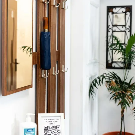 Panoramic With Public Parking Tpark Paid By Us In شقة تيميشورا